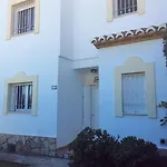 Dom wakacyjny Casa Olivia *
